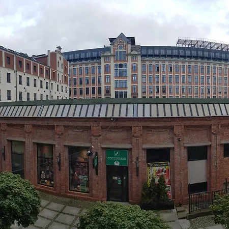 Apartment Loft Hiellego Zyrardow